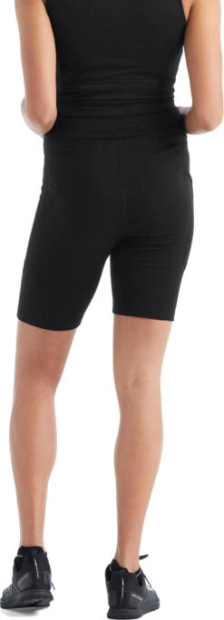 Icebreaker Fastray High Rise Shorts - Women's|-|Short Taille Haute Fastray - Femme 25 Icebreaker Fastray High Rise Shorts - Women's|-|Short Taille Haute Fastray - Femme -Icebreaker ICE 0A56FF 7E 7EBack 20Black