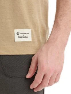 Icebreaker IB X Timberland Merino ZoneKnit Short Sleeve Tee - Men's|-|T-shirt à Manches Courtes En Laine Mérinos ZoneKnit IB X Timberland - Homme 19 Icebreaker IB X Timberland Merino ZoneKnit Short Sleeve Tee - Men's|-|T-shirt à Manches Courtes En Laine Mérinos ZoneKnit IB X Timberland - Homme -Icebreaker ICE 0A56MY 7E 7EDetail2 20Sand 20 20Chalk