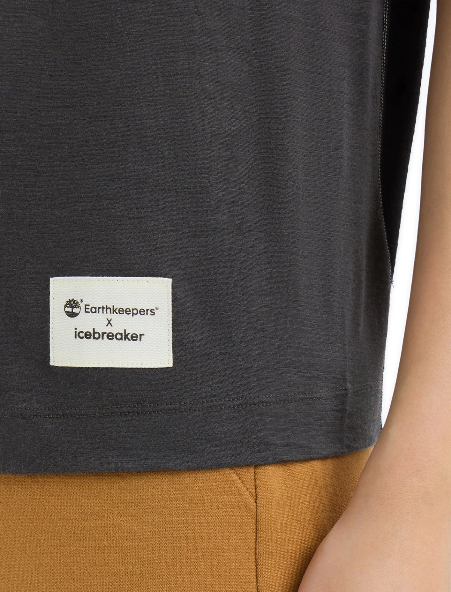 Icebreaker IB X Timberland Merino ZoneKnit Short Sleeve Tee - Women's|-|T-shirt à Manches Courtes En Laine Mérinos ZoneKnit IB X Timberland - Femme 8 Icebreaker IB X Timberland Merino ZoneKnit Short Sleeve Tee - Women's|-|T-shirt à Manches Courtes En Laine Mérinos ZoneKnit IB X Timberland - Femme - Image 6