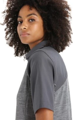 Icebreaker Hike Short Sleeve Top - Women's|-|Haut à Manches Courtes Hike - Femme -Icebreaker ICE 0A56OM 7E 7EDetail2 20Gritstone 20Heather 20 20Monsoon 20 20Cb