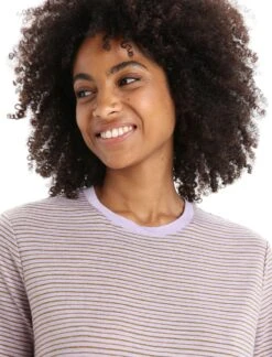 Icebreaker Merino Linen Short Sleeve Stripe Tee - Women's|-|T-shirt Rayé En Lin Mérinos - Femme 16 Icebreaker Merino Linen Short Sleeve Stripe Tee - Women's|-|T-shirt Rayé En Lin Mérinos - Femme -Icebreaker ICE 0A56OO 7E 7EDetail1 20Purple 20Gaze 20 20Algae