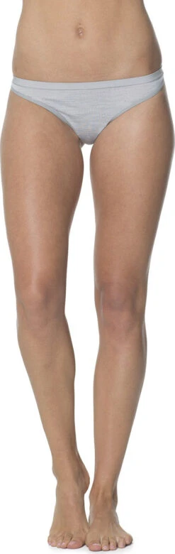 Icebreaker Siren Thong - Women's|-|Culotte Tanga Siren - Femme -Icebreaker ICE 103027 7E 7EModel 20Front 20Blizzard 20Heather 20 20Lunar