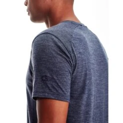 Icebreaker Sphere Short Sleeve Crewe - Men's|-|T-Shirt Sphere - Homme 33 Icebreaker Sphere Short Sleeve Crewe - Men's|-|T-Shirt Sphere - Homme -Icebreaker ICE 103608 7EMidnight 20Navy 20Heather 7ELabel