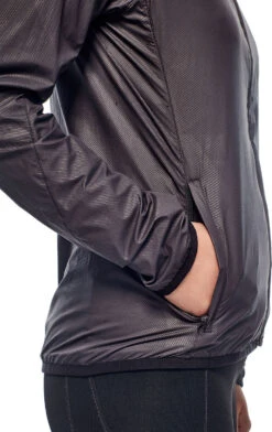 Icebreaker Rush Windbreaker - Women's|-|Manteau Rush Windbreaker - Femme 40 Icebreaker Rush Windbreaker - Women's|-|Manteau Rush Windbreaker - Femme -Icebreaker ICE 103640 7EBlack 20 20Embossed 7EDetailD 05a1560f 6831 425a 9943 386e59ee360e