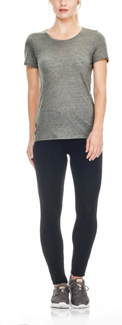 Icebreaker Women's Metro Pants|-|Pantalon Metro Femme -Icebreaker ICE 103905 7EBlack 7EModel 0e6020e5 a44e 446b ada5 adda9974a769