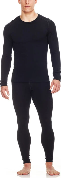 Icebreaker Tech Top Long Sleeve Crewe - Men's|-|Chandail à Manches Longues Tech Top - Homme -Icebreaker ICE 104033 7EBlack 20 20Black 7EModel 9c780e2d 9679 4c48 9cc3 4fbf9548f7af