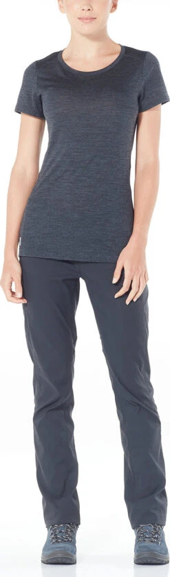 Icebreaker Sphere Short Sleeve Low Crewe - Women's|-|T-Shirt Sphere Low Crewe Femme -Icebreaker ICE 104090 7E 7EModel 20Black 20Heather