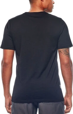 Icebreaker Tech Lite Short Sleeve V - Men's|-|T-shirt à Col V Tech Lite - Homme 25 Icebreaker Tech Lite Short Sleeve V - Men's|-|T-shirt à Col V Tech Lite - Homme -Icebreaker ICE 104123 7E 7Eback 20black
