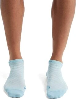 Icebreaker Run+ Ultra Light Micro - Men's|-|Chaussettes Run+ Ultra Light Micro - Homme -Icebreaker ICE 104212 7E 7EFront 20Haze 20 20Azul
