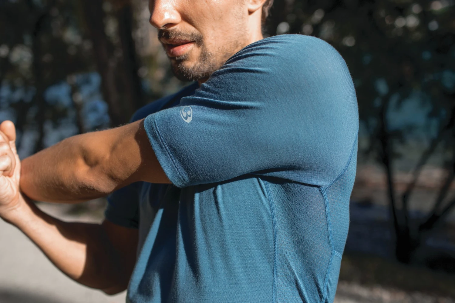 Icebreaker 150 Zone Short Sleeve Crewe - Men's|-|T-Shirt 150 Zone - Homme 10 Icebreaker 150 Zone Short Sleeve Crewe - Men's|-|T-Shirt 150 Zone - Homme - Image 8