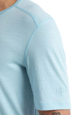 Haut Col Rond Isotherme Oasis Short Sleeve Crewe 200 En Mérinos|-|Icebreaker Men's Merino 200 Oasis Short Sleeve Crewe T-Shirt | Black | 100% Merino Wool -Icebreaker ICE 104509 7E 7EDetail2 20Haze