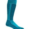 Icebreaker Ski+ Medium Over The Calf - Women's|-|Chaussettes Ski+ Medium Over The Calf - Femme 2 Icebreaker Ski+ Medium Over The Calf - Women's|-|Chaussettes Ski+ Medium Over The Calf - Femme -Icebreaker ICE 104881 7EArctic 20Teal 20 20Midnight 20Navy