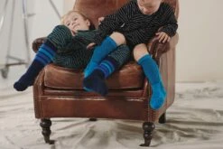 Icebreaker 200 Oasis Napasoq Lines Leggings (Past Season) - Kid's|-|Leggings 200 Oasis Napasoq Lines (saison Précédente) - Enfant -Icebreaker ICE 105243 7E 7ELifestyle2 20Nightfall