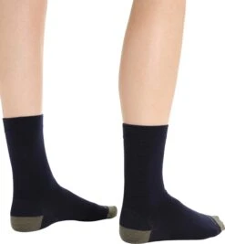 Icebreaker Lifestyle Fine Gauge Crew Socks - Women's|-|Chaussettes Mi-mollet Lifestyle Fine Gauge - Femme -Icebreaker ICE 105253 7E 7EBack 20Midnight 20Navy 20 20Loden