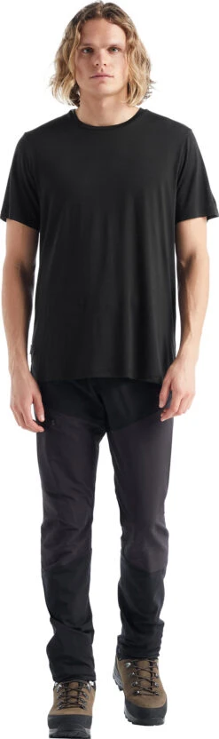 Icebreaker Sphere II Short Sleeves T-shirt - Men's|-|T-shirt à Manches Courtes Sphere II - Homme 41 Icebreaker Sphere II Short Sleeves T-shirt - Men's|-|T-shirt à Manches Courtes Sphere II - Homme -Icebreaker ICE IB0A56C6 7E 7EStandard 20Outfit 20Black 02d3108e 3a3a 4ac7 9b17 dd83c9bd1107