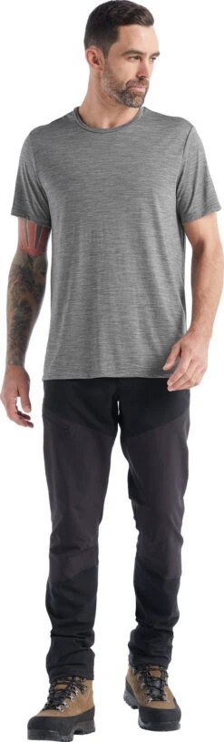 Icebreaker Sphere II Short Sleeves T-shirt - Men's|-|T-shirt à Manches Courtes Sphere II - Homme 32 Icebreaker Sphere II Short Sleeves T-shirt - Men's|-|T-shirt à Manches Courtes Sphere II - Homme -Icebreaker ICE IB0A56C6 7E 7EStandard 20Outfit 20Metro 20Heather 75ee5db9 1191 44f4 885a 6e3405775436