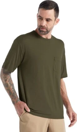 Icebreaker Granary Short Sleeve Pocket Tee - Men's|-|T-shirt à Poche à Manches Courtes De Granary - Homme -Icebreaker ICE IB0A56CK 7E 7EFront 20Loden 845b4108 b50b 4301 bf30 67b4d35b657f