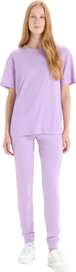 Icebreaker Granary SS Tee - Women's|-|T-shirt à Manches Courtes Granary - Femme 24 Icebreaker Granary SS Tee - Women's|-|T-shirt à Manches Courtes Granary - Femme -Icebreaker ICE IB0A56EM 7E 7EStandard 20Outfit 20Purple 20Gaze