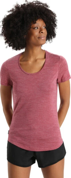 Icebreaker Sphere II SS Scoop Neck Tee - Women's|-|T-shirt à Encolure Dégagée à Manches Courtes Sphere II - Femme 34 Icebreaker Sphere II SS Scoop Neck Tee - Women's|-|T-shirt à Encolure Dégagée à Manches Courtes Sphere II - Femme -Icebreaker ICE IB0A56EY 7E 7EFront 20Cherry 20Heather b034615c 3f6e 4588 aec7 2f1edf44dc3d