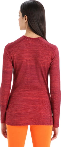 Icebreaker 200 Oasis Long Sleeve Crewe Base Layer Top - Women's|-|Couche De Base à Manches Longues Et Col Rond 200 Oasis - Femme 27 Icebreaker 200 Oasis Long Sleeve Crewe Base Layer Top - Women's|-|Couche De Base à Manches Longues Et Col Rond 200 Oasis - Femme -Icebreaker ICE IB0A56HX 7E 7EBack 20Cherry 20 20Flash 20 20Aop