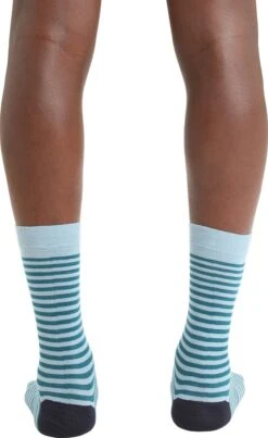 Icebreaker Lifestyle Fine Gauge Crew Stripe Socks - Men's|-|Chaussettes Lifestyle Fine Gauge Crew Stripe - Homme -Icebreaker ICE IB0A56KF 7E 7EBack 20Astral 20Blue 20 20Midnight 20Navy fcaca4aa e401 425e 93fa f905a6e08d86