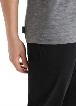 Icebreaker Tech Lite II Ski Stripes Merino Short Sleeve T-Shirt - Men's|-|T-shirt à Manches Courtes En Laine Mérinos Ski Stripes Tech Lite II - Homme 32 Icebreaker Tech Lite II Ski Stripes Merino Short Sleeve T-Shirt - Men's|-|T-shirt à Manches Courtes En Laine Mérinos Ski Stripes Tech Lite II - Homme -Icebreaker ICE IB0A56M 7E 7EDetail1 20Gritstone 20Heather 02f1a727 267f 402b 8c4b 6c5d7cb06cfc