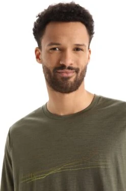 Icebreaker Tech Lite II Ski Stripes Merino Short Sleeve T-Shirt - Men's|-|T-shirt à Manches Courtes En Laine Mérinos Ski Stripes Tech Lite II - Homme 25 Icebreaker Tech Lite II Ski Stripes Merino Short Sleeve T-Shirt - Men's|-|T-shirt à Manches Courtes En Laine Mérinos Ski Stripes Tech Lite II - Homme -Icebreaker ICE IB0A56M 7E 7EDetail4 20Loden