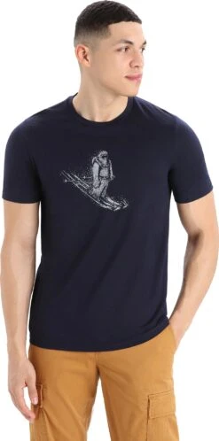 Icebreaker Tech Lite II Skiing Yeti Merino Short Sleeve T-Shirt - Men's|-|T-shirt à Manches Courtes En Laine Mérinos Skiing Yeti Tech Lite II - Homme -Icebreaker ICE IB0A56YET 7E 7EDetail2 20Midnight 20Navy 20 20Yeti