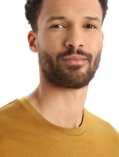 Icebreaker Tech Lite II Skiing Yeti Merino Short Sleeve T-Shirt - Men's|-|T-shirt à Manches Courtes En Laine Mérinos Skiing Yeti Tech Lite II - Homme -Icebreaker ICE IB0A56YET 7E 7EDetail4 20Clove 20 20Yeti