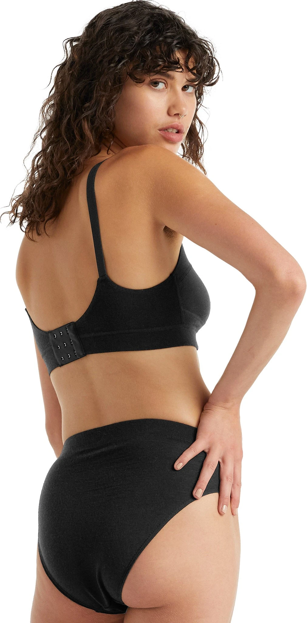 Icebreaker Queens Clasp Bra - Women's|-|Soutien-gorge à Fermoir Queens - Femme 13 Icebreaker Queens Clasp Bra - Women's|-|Soutien-gorge à Fermoir Queens - Femme - Image 11