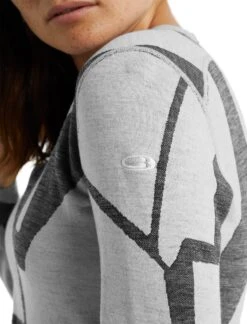 Icebreaker 250 Vertex Fractured Landscapes LS Crewe Base Layer - Women's|-|Couche De Base à Col Rond Et Manches Longues Fractured Landscapes De 250 Vertex - Femme -Icebreaker ICE IB0A59KF 7E 7EDetail 20Snow