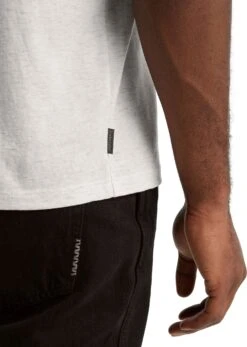 Icebreaker Central SS Tee - Men's|-|T-shirt à Manches Courtes Central - Homme 33 Icebreaker Central SS Tee - Men's|-|T-shirt à Manches Courtes Central - Homme -Icebreaker ICE IB0A59LP 7E 7EDetail2 20Ecru 20Heather