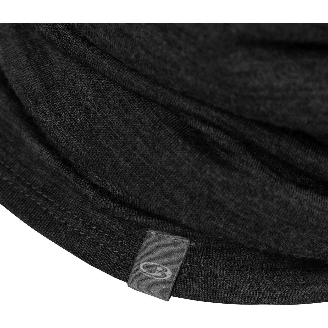 Icebreaker Flexi Chute Multi Functional Cloth - Jet Hthr 7 Icebreaker Flexi Chute Multi Functional Cloth - Jet Hthr - Image 5