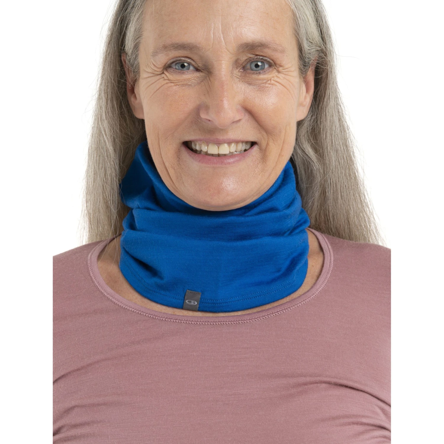 Icebreaker Flexi Chute Multi Functional Cloth - Lazurite 4 Icebreaker Flexi Chute Multi Functional Cloth - Lazurite - Image 2