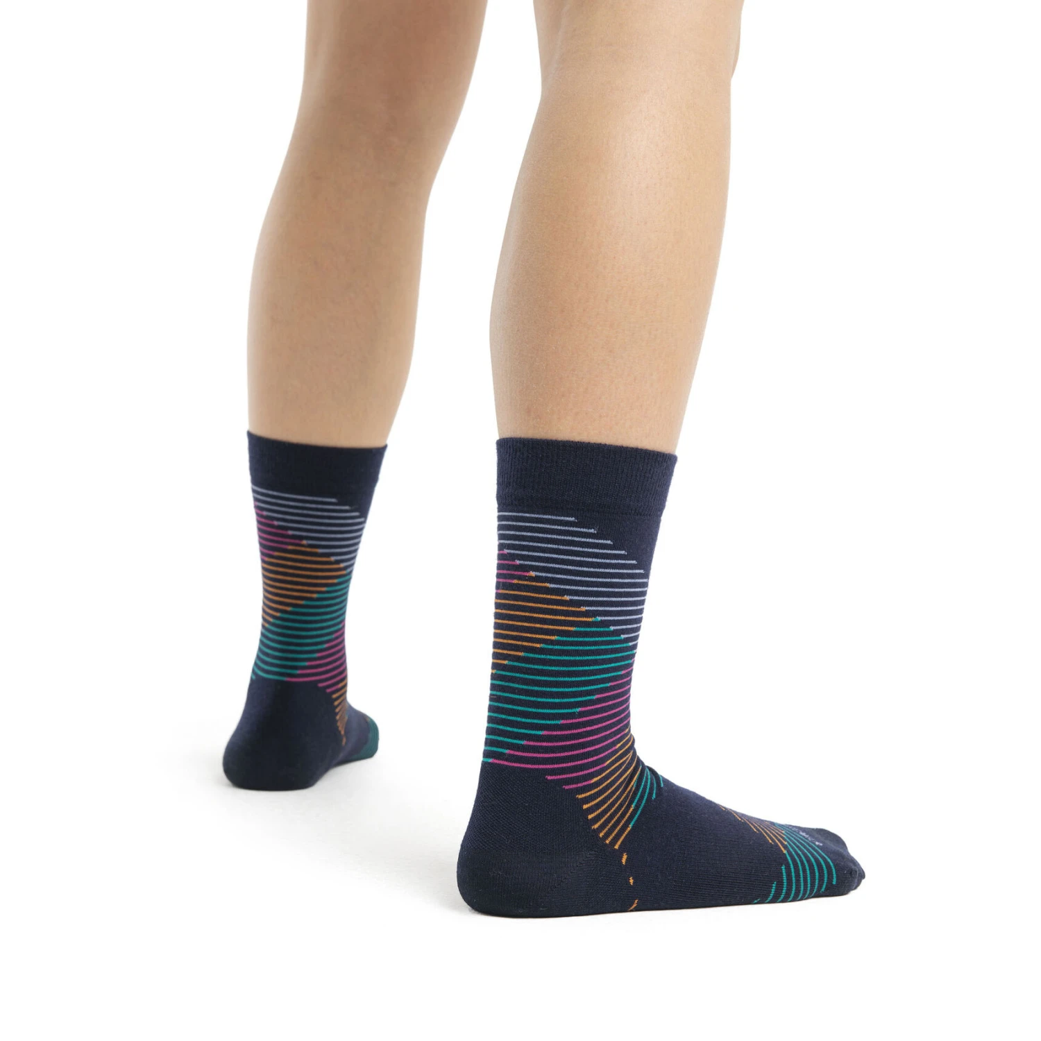 Icebreaker Lifestyle Fine Gauge Crew Dashes Socks Women - Midnight Navy/Kyanite 5 Icebreaker Lifestyle Fine Gauge Crew Dashes Socks Women - Midnight Navy/Kyanite - Image 3