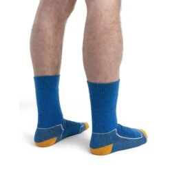 Icebreaker Hike+ Heavy Crew Socks Men - Lazurite/Snow -Icebreaker icebreaker mens hike plus heavy crew socks lazurite snow model 2 1498733