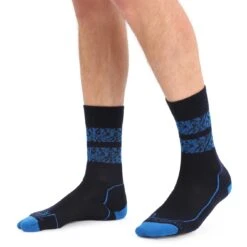 Icebreaker Hike+ Light Crew Natural Summit Socks Men - Midnight Navy/Lazurite/Black -Icebreaker icebreaker mens hike plus light crew natural summit socks midnight navy lazurite black 3 1263335