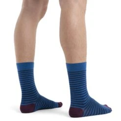 Icebreaker Lifestyle Fine Gauge Crew Stripe Socks Men - Lazurite/Nightshade/Royal Navy/Stripe -Icebreaker icebreaker mens lifestyle fine gauge crew stripe socks lazurite nightshade royal navy stripe model 2 1498780