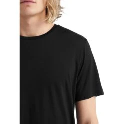 Icebreaker Sphere II Short Sleeve Tee Men - Black -Icebreaker icebreaker mens sphere ii short sleeve tee black 6 1144151