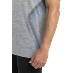 Icebreaker Sphere II Synergism Short Sleeve Tee Men - Metro HTHR 17 Icebreaker Sphere II Synergism Short Sleeve Tee Men - Metro HTHR -Icebreaker icebreaker mens sphere ii synergism short sleeve tee metro hthr model 6 1499004