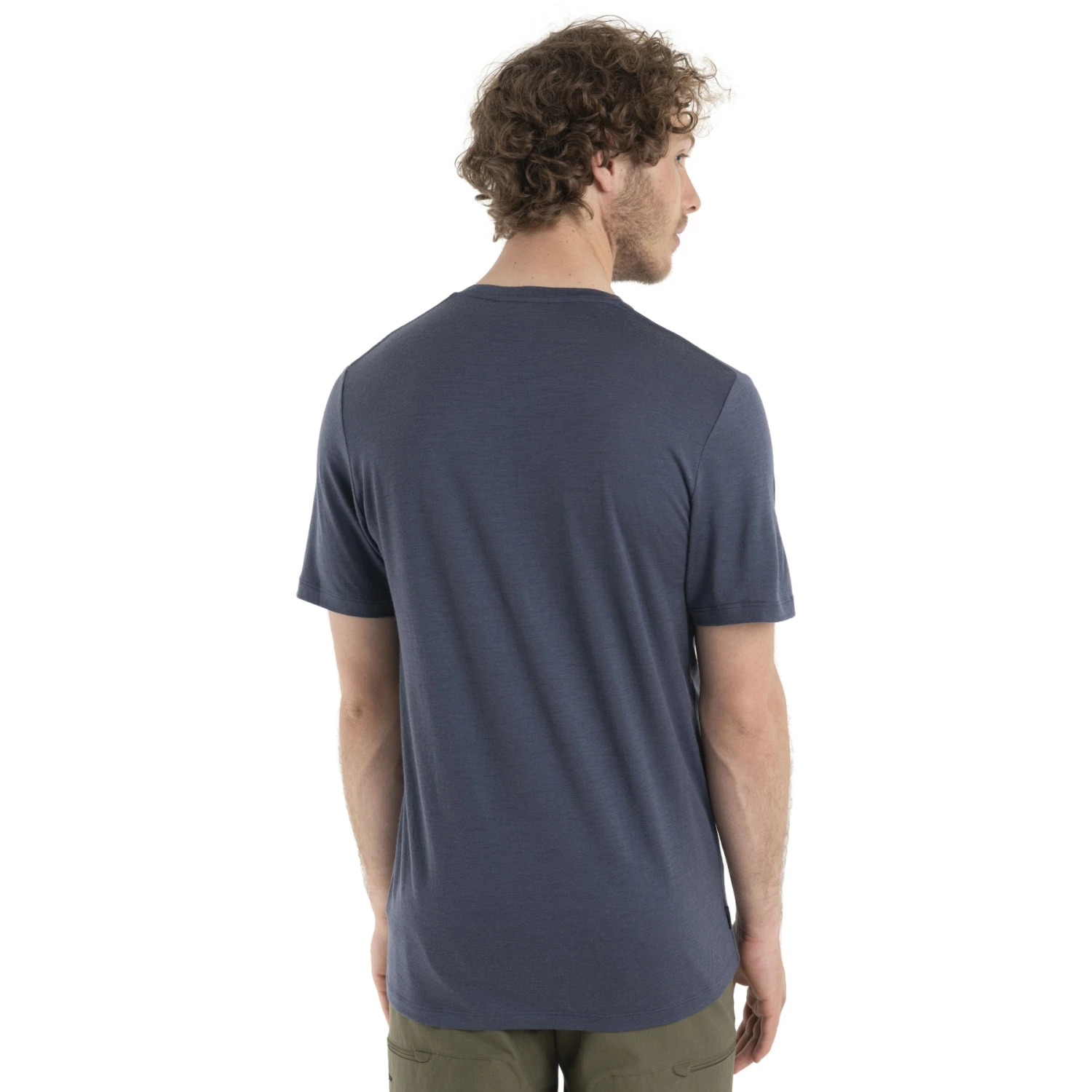 Icebreaker Tech Lite II Camp Essentials Short Sleeve Tee Men - Graphite 4 Icebreaker Tech Lite II Camp Essentials Short Sleeve Tee Men - Graphite - Image 2