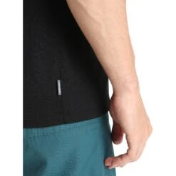 Icebreaker Tech Lite II Trail Hiker Short Sleeve Tee Men - Black -Icebreaker icebreaker mens tech lite ii trail hiker short sleeve tee black 5 1458865