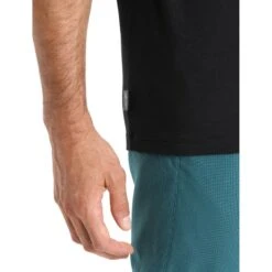 Icebreaker Tech Lite II Trailhead T-Shirt Men - Black 15 Icebreaker Tech Lite II Trailhead T-Shirt Men - Black -Icebreaker icebreaker mens tech lite ii trailhead t shirt black 7 1382350