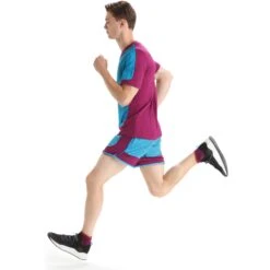 Icebreaker ZoneKnit™ GEODETIC Short Sleeve Tee Men - Geo Blue/Go Berry/AOP 13 Icebreaker ZoneKnit™ GEODETIC Short Sleeve Tee Men - Geo Blue/Go Berry/AOP -Icebreaker icebreaker mens zoneknit geodetic short sleeve tee geo blue go berry aop 5 1383461