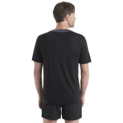 Icebreaker ZoneKnit™ IB Topo Short Sleeve Tee Men - Graphite/Black/AOP -Icebreaker icebreaker mens zoneknit ib topo short sleeve tee graphite black aop model 2 1499312