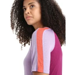 Icebreaker 125 ZoneKnit™ Short Sleeve Crewe Women - Purple Gaze/Go Berry -Icebreaker icebreaker womens 125 zoneknit short sleeve crewe purple gaze go berry 8 1385409