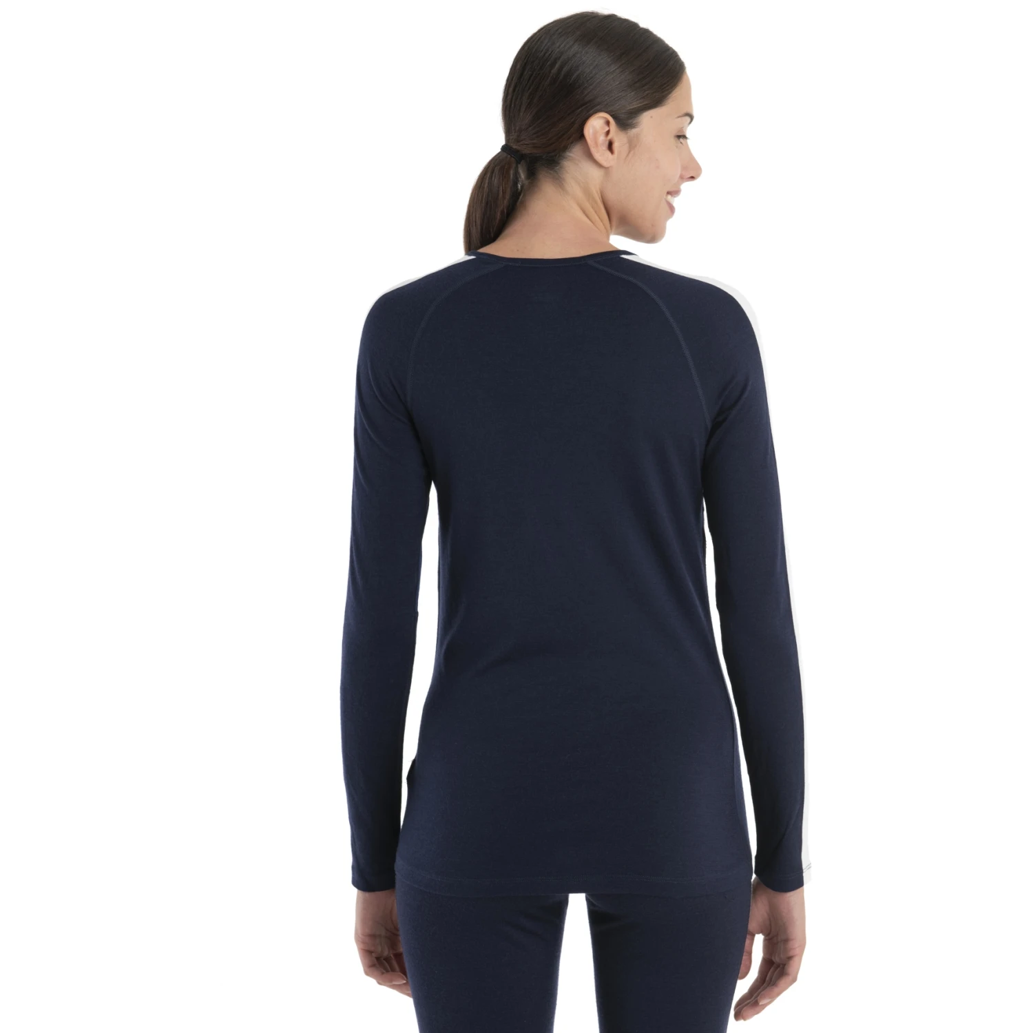 Icebreaker 200 Sonebula Crewe Long Sleeve Shirt Women - Midnight Navy/Royal Navy/Snow 4 Icebreaker 200 Sonebula Crewe Long Sleeve Shirt Women - Midnight Navy/Royal Navy/Snow - Image 2