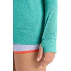 Icebreaker Cool-Lite™ Long Sleeve Hoodie Women - Fresh -Icebreaker icebreaker womens cool lite long sleeve hoodie fresh 8 1381077