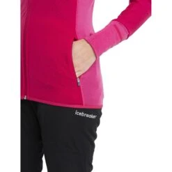 Icebreaker Descender Zip Hood Long Sleeve Midlayer Women - Electron Pink/Tempo 16 Icebreaker Descender Zip Hood Long Sleeve Midlayer Women - Electron Pink/Tempo -Icebreaker icebreaker womens descender zip hood long sleeve midlayer electron pink tempo model 4 1498662