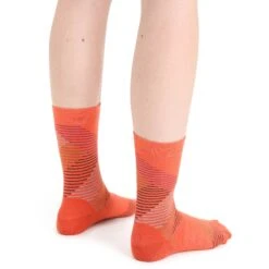 Icebreaker Lifestyle Fine Gauge Crew Dashes Socks Women - Vibrant Earth/Go Berry 8 Icebreaker Lifestyle Fine Gauge Crew Dashes Socks Women - Vibrant Earth/Go Berry -Icebreaker icebreaker womens lifestyle fine gauge crew dashes socks vibrant earth go berry 3 1381425